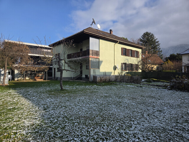 Zweifamilienhaus in Götzis, Top Lage, mit großen Garten 