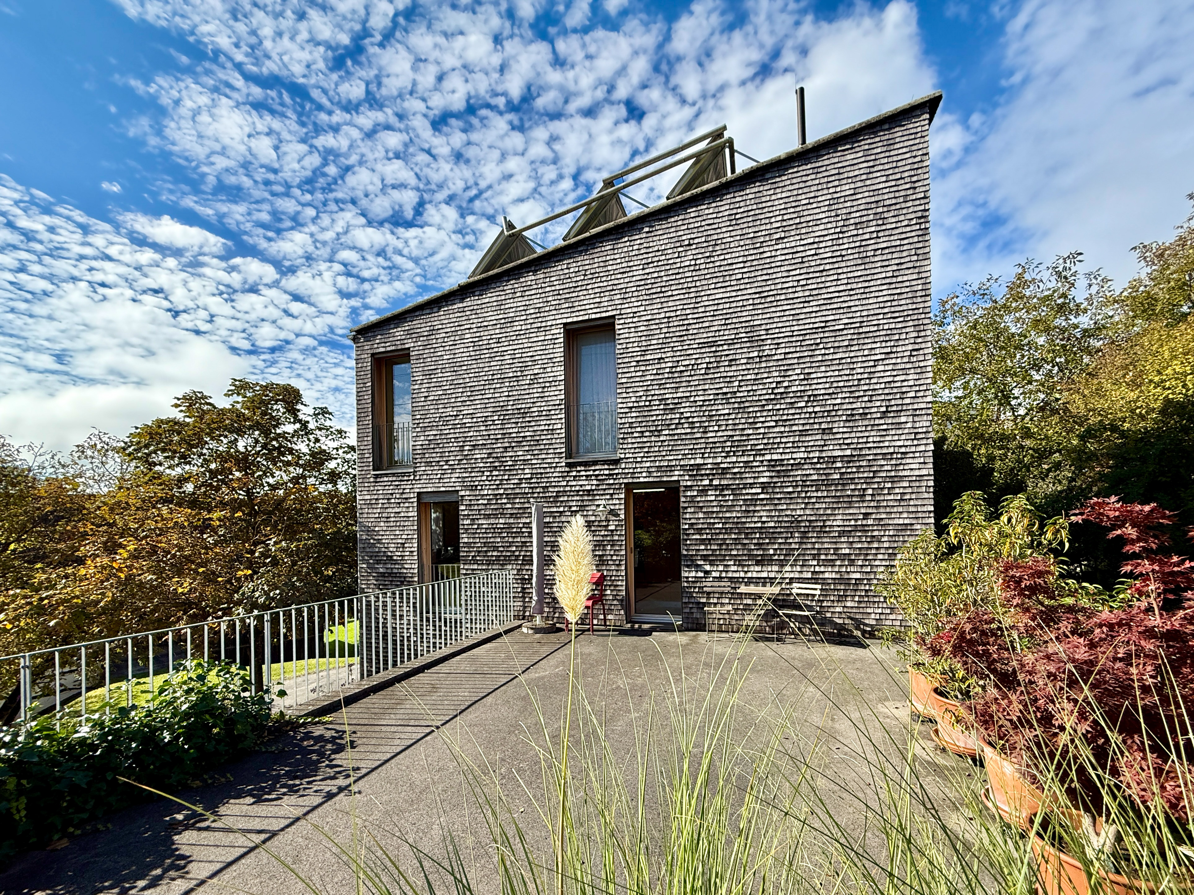 Hochwertiges Architektenhaus in ruhiger Lage!