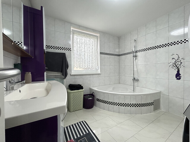 Mehrfamilienhaus  |  Klaus  |  4 Einheiten  |  700m²  |  Toplage