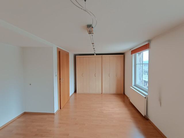 6-Zimmer Dachgeschosswohnung in  Lustenau