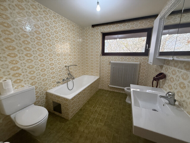 Großes Generationenhaus in familienfreundlicher Lage in Göfis zu vermieten!