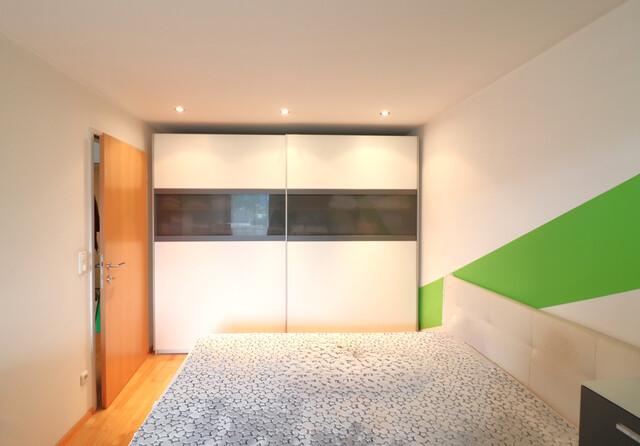 Feldkirch-Altenstadt: gepflegtes 2 Zimmer Apartment mit großer Terrasse und schönem Ausblick