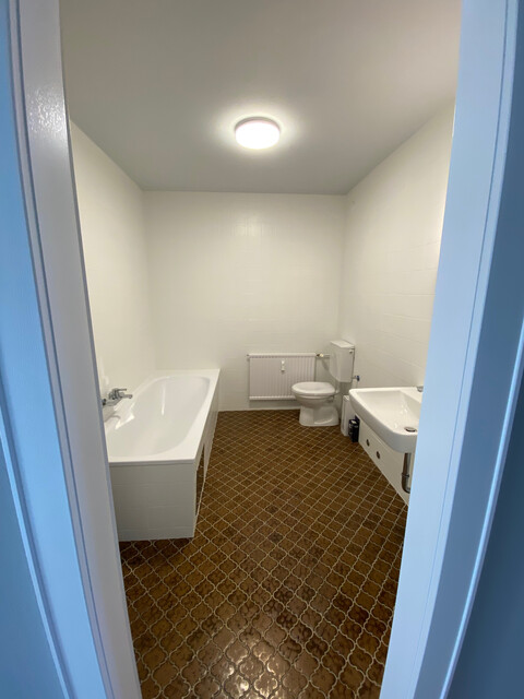 Sonnige Stadtwohnung mit Seesicht und grosser Terrasse, ruhig und zentral