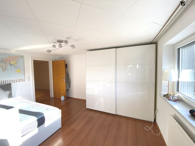 Bregenz: Langen: 205 m2 Garten-Wohnung 8 Zimmern, Garten 169 m2 Terrasse 56 m2 & Balkon 7 m2