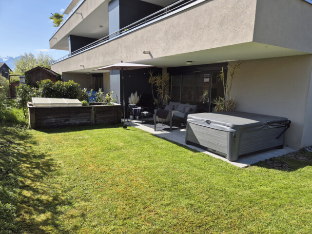 PRIVATVERKAUF- 3 Zimmer Gartenwohnung mit 2 Parkplätzen - PROVISIONSFREI 