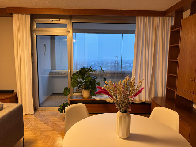 Tolle Wohnung mit Tiefgarage und Balkon in der Arlbergstraße - 6 m² Balkon, 1,00 m² Abstellraum, 11 m² Keller, 5,00 m² Fahrradabstellraum