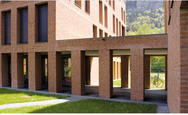 Attaktives Geschäftslokal in der Villa Menti Plaza