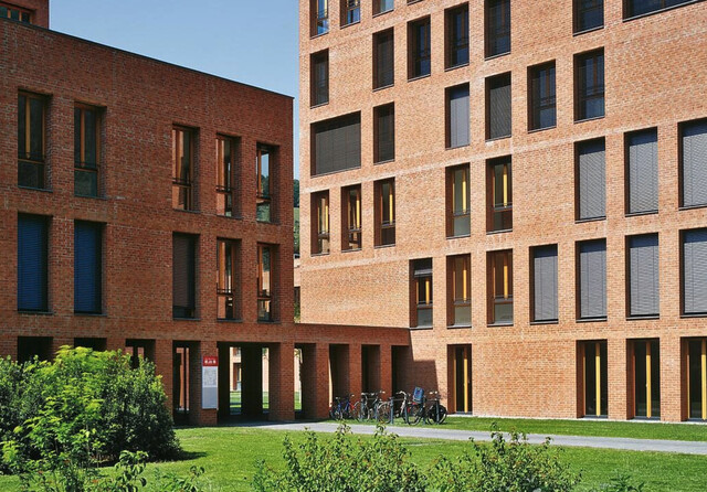 Attaktives Geschäftslokal in der Villa Menti Plaza