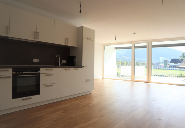 Moderne helle 4-Zimmer Terrassenwohnung in Altach