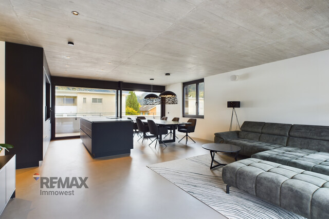 Exklusive Dachwohnung: Design, Komfort und Weitblick