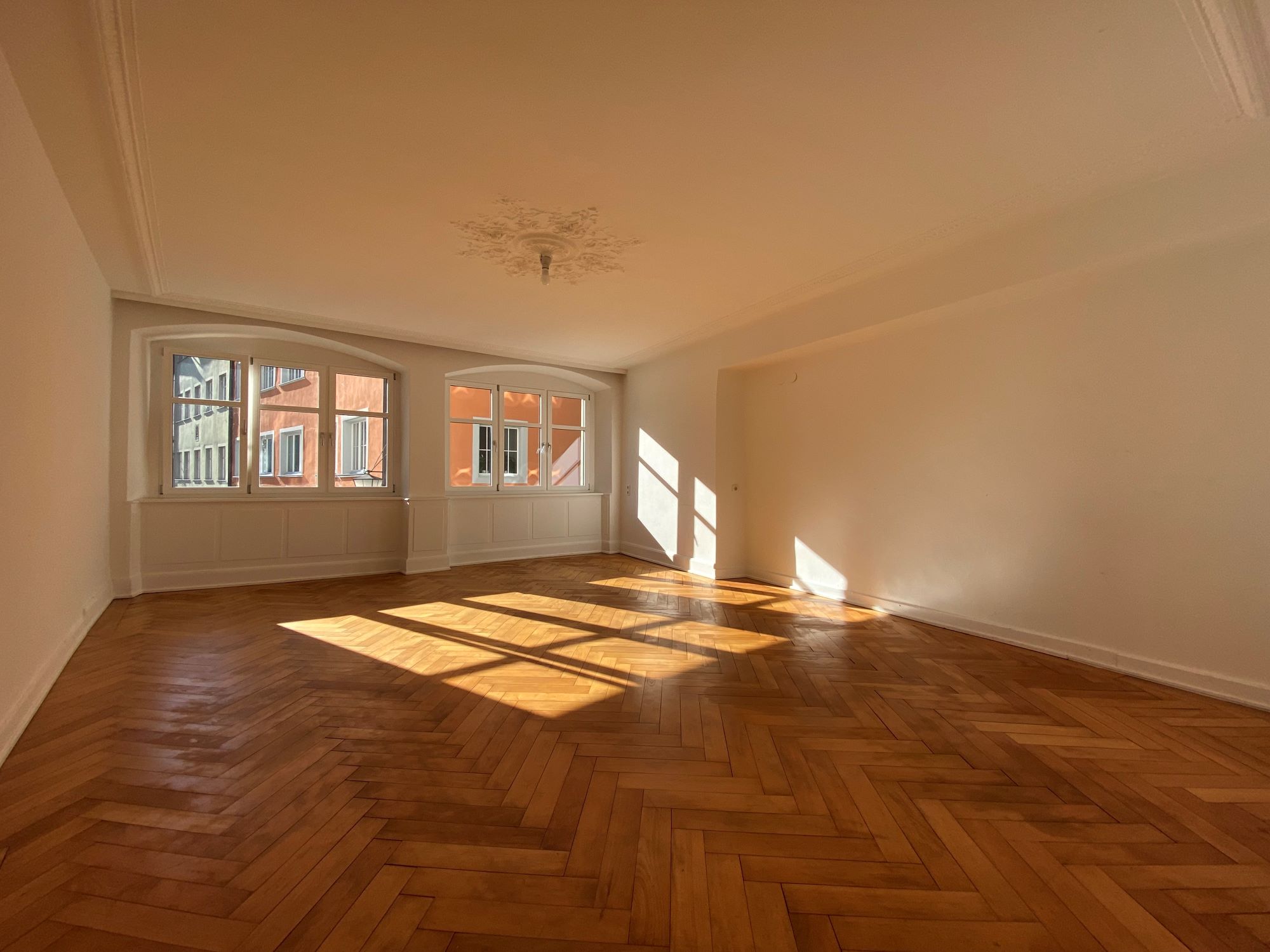 "ohne Provision" einzigartiges Stadthaus mit 2 Terrassen