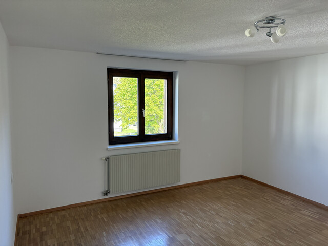 Geräumige 5-Zimmerwohnung mit  Wintergarten