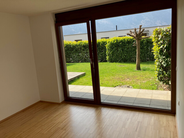 Helle 2-Zimmer Gartenwohnung in ruhiger Wohngegend