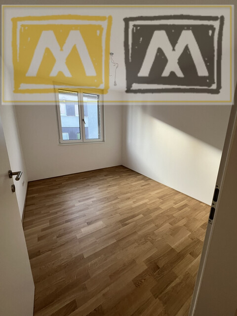 Exklusive 4-Zimmer-Dachgeschosswohnung mit großer Sonnenterrasse und traumhafter Aussicht