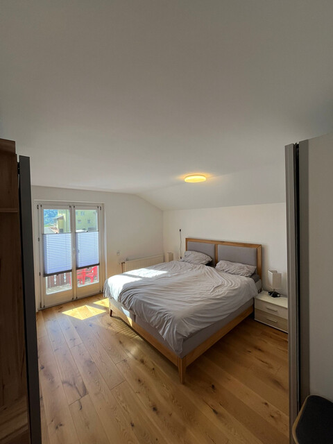 Großzügiges Wohnhaus mit Einliegerwohnung, großem Garten und schöner Aussicht in ruhiger Lage von Tosters-Hub
