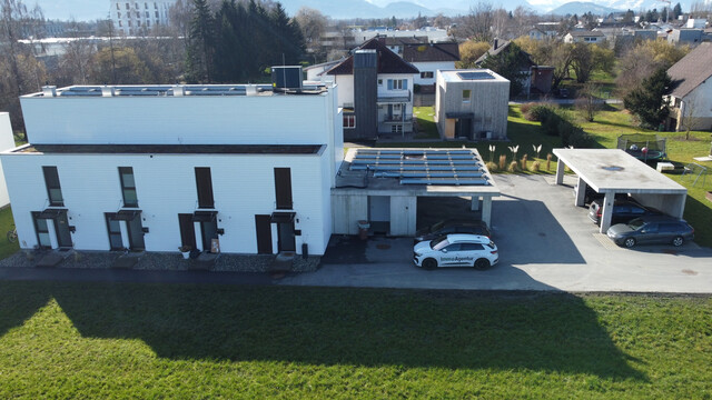 Reihenhaus  |  Modern  |  Lustenau  |  Garten  |  Terrasse  |  Sonderaustattungen  |  NEUWERTIG