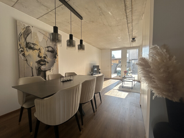 Reihenhaus  |  Modern  |  Lustenau  |  Garten  |  Terrasse  |  Sonderaustattungen  |  NEUWERTIG