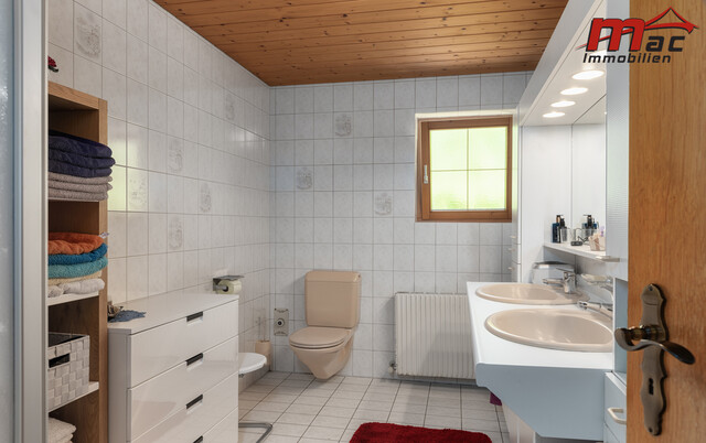 Sonnige Ruhelage trifft Weitblick - Ideal für Investoren und Visionäre