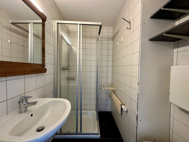 "ohne Provision" gemütliche 2 Zimmer Wohnung mit Gartenmitbenützung