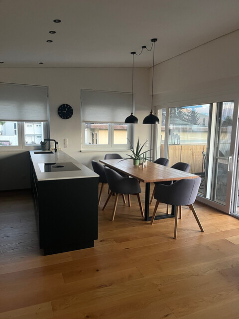 Privatverkauf - Exklusives 4-Zimmer-Penthouse mit großer Sonnenterrasse in ruhiger Bestlage