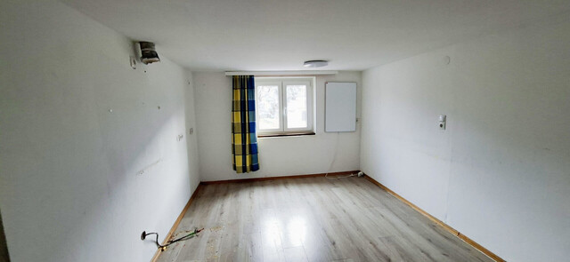 Charmantes Sanierungsobjekt in Altach – 8 Zimmer mit Balkon und Garten mit viel Potenzial!