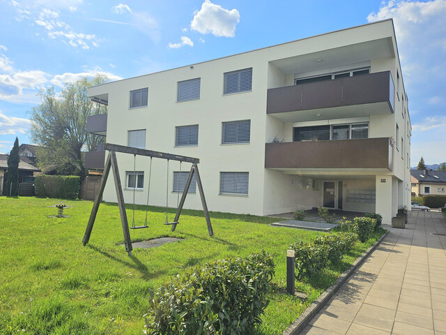 Stilvolle 2-Zimmer-Wohnung mit Sonnenbalkon & Bergblick in begehrter Lage von Lustenau