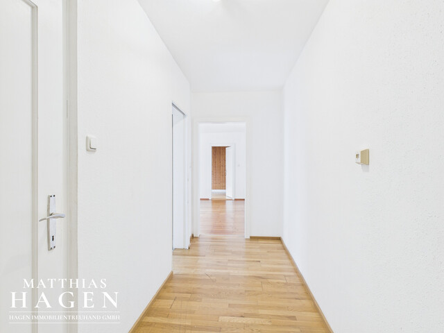 Zentral und ruhig gelegene 3- Zimmer-Wohnung