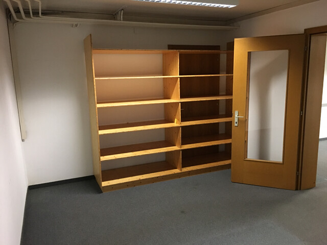 Mäder – Bürofläche im KG mit ca. 59 m²       