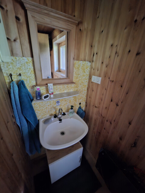 Uriges Ferienhaus in Alleinlage als Zweitwohnsitz zu vermieten