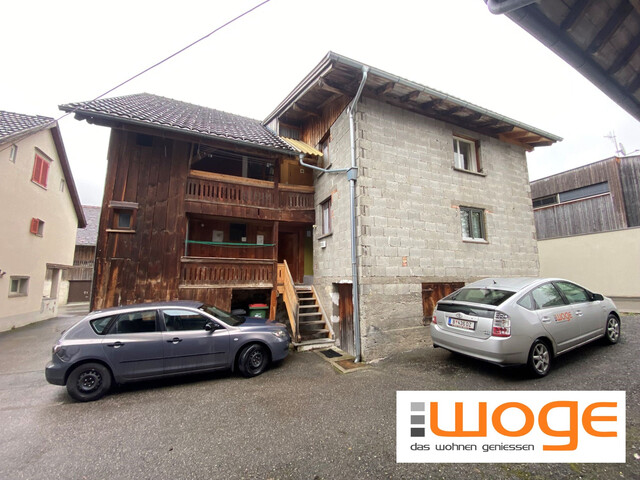 "ohne Provision" geräumige, teilmöblierte 4,5 Zimmer Wohnung