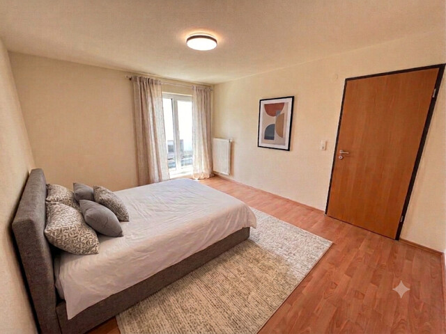Großzügiges Wohnen zu einem unschlagbaren Preis
4,5-Zimmer-Wohnung in Höchst