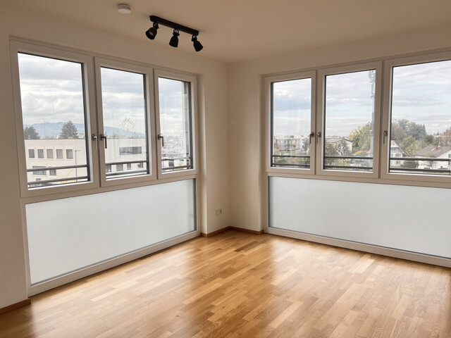 Großzügigen helle 4 Zimmer Wohnung mit Balkon in zentraler Lage in Dornbirn
