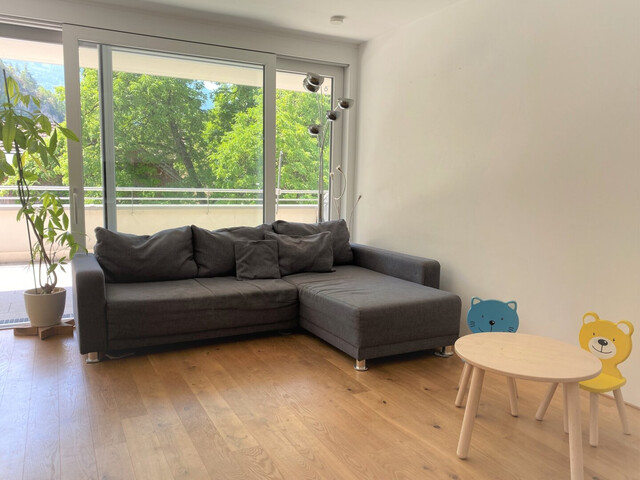 Beeindruckende 4 Zi.-Dachgeschosswohnung mit 2 TG-Stellplätzen & Erdwärme - Top Lage