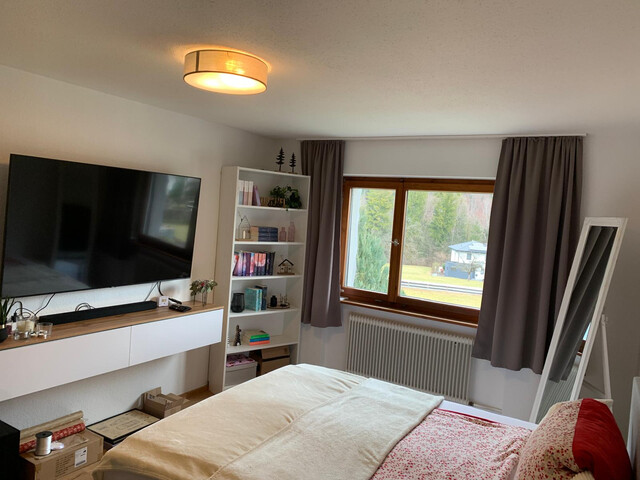 Zuhause mit Platz - Zweifamilienhaus in familienfreundlicher zentraler Lage  - (Privatverkauf ohne Provision)