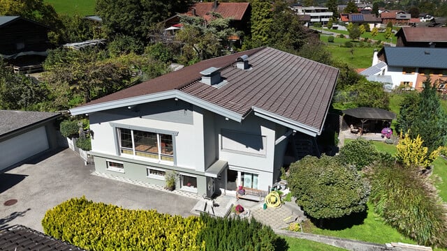 Zuhause mit Platz - Zweifamilienhaus in familienfreundlicher zentraler Lage  - (Privatverkauf ohne Provision)