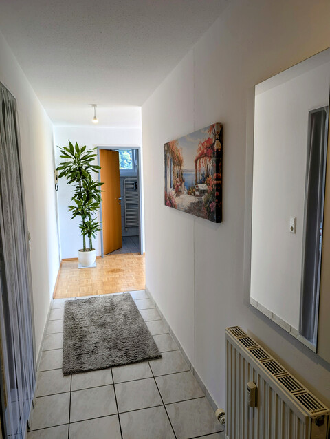 Helle 2-Zi-Wohnung mit Balkon - wahlweise möbliert / nicht möbliert