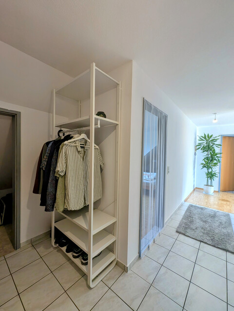 Helle 2-Zi-Wohnung mit Balkon - wahlweise möbliert / nicht möbliert