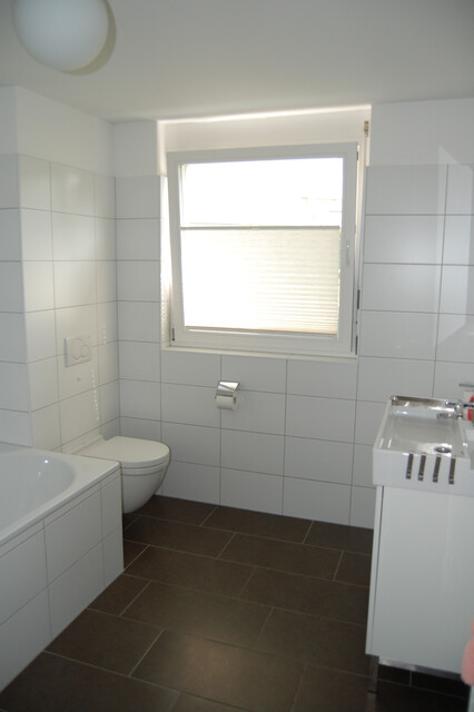 Klug durchdachte  3 Zimmerwohnung mit Garten in Seenähe