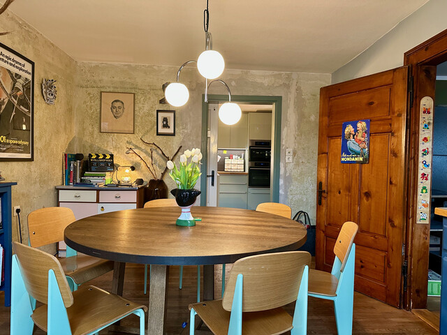 Großzügiges Wohnhaus mit großer Tenne mitten in Gisingen