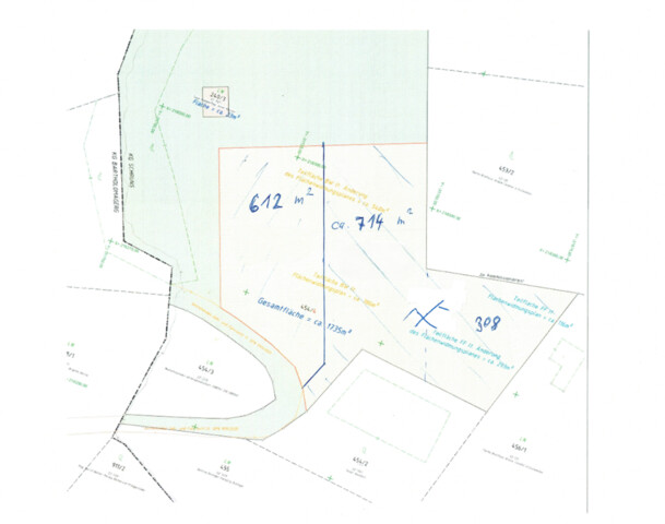 Zwei exklusive Logenplätze zu verkaufen - einer davon mit eigenem Bachlauf. Größe - 612 m² und 1022m²  - auch ein Kauf beider Parzellen ist möglich.