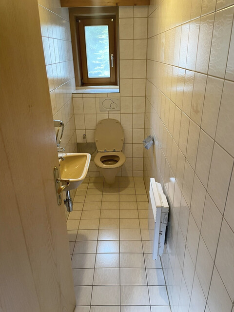 5-Zimmerwohnung  mit Pergola und Grünfläche - Eigennutzung oder Investment durch Zimmervermietung (Mitarbeiter)