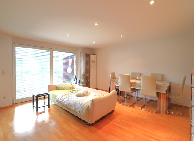 Feldkirch-Altenstadt: gepflegtes 2 Zimmer Apartment mit großer Terrasse und schönem Ausblick