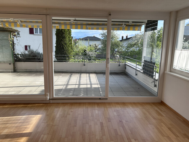 Helle 3-Zimmer-Wohnung mit großer Terrasse in ruhiger, zentrumsnaher Lage von Lustenau