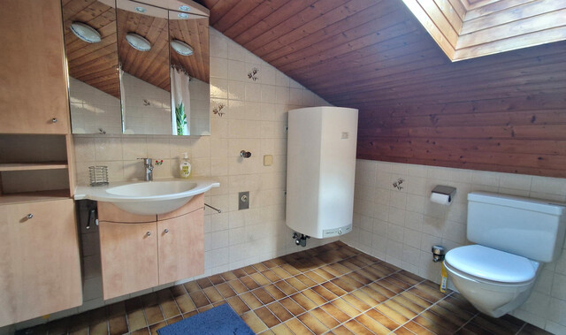 Große 2-Zimmerwohnung zu verkaufen