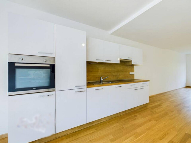 Am See direkt bei Bregenzer Innenstadt - Sehr großzügige 3,5-Zimmer-Wohnung - Besonders auch für Senioren geeignet