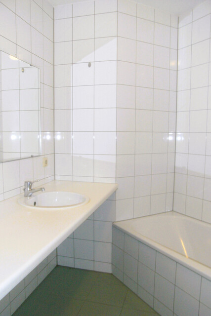 Feldkirch-Stadt. Stilvolle 2-Zimmer-Wohnung in Bestlage, 50m2, mit Loggia, Garage, Garten