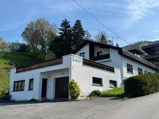 großzügiges Haus mit traumhafter Seesicht