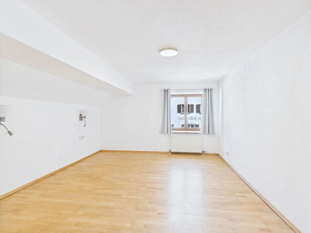 Dachgeschoss mit Alpenpanorama + 57m² Dachboden Ausbaupotenzial | Bludenz
