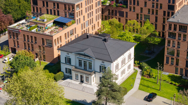 Historische Gewerbefläche zu vermieten - Villa Menti