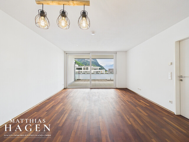 Tolle Terrassenwohnung mit Tiefgaragenplatz